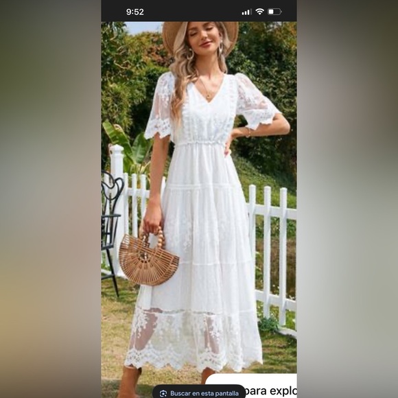 Elegant White Lace Dress - Picture 7 of 11